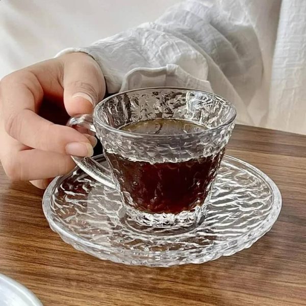 فنجان نعلبكي طرح یخی - Image 2